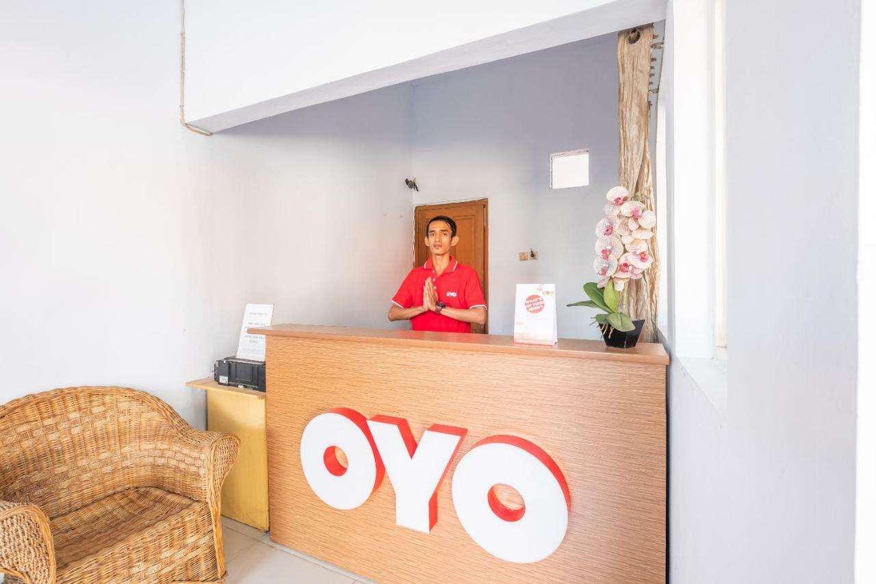 Oyo 863 Tenacity Guest House Syariah Сиребон Екстериор снимка